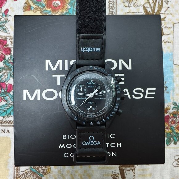 🎊NWT🎊Swatch X Omega MoonSwatch Mission To The Moonphase - NEW MOON Watch - Picture 1 of 5